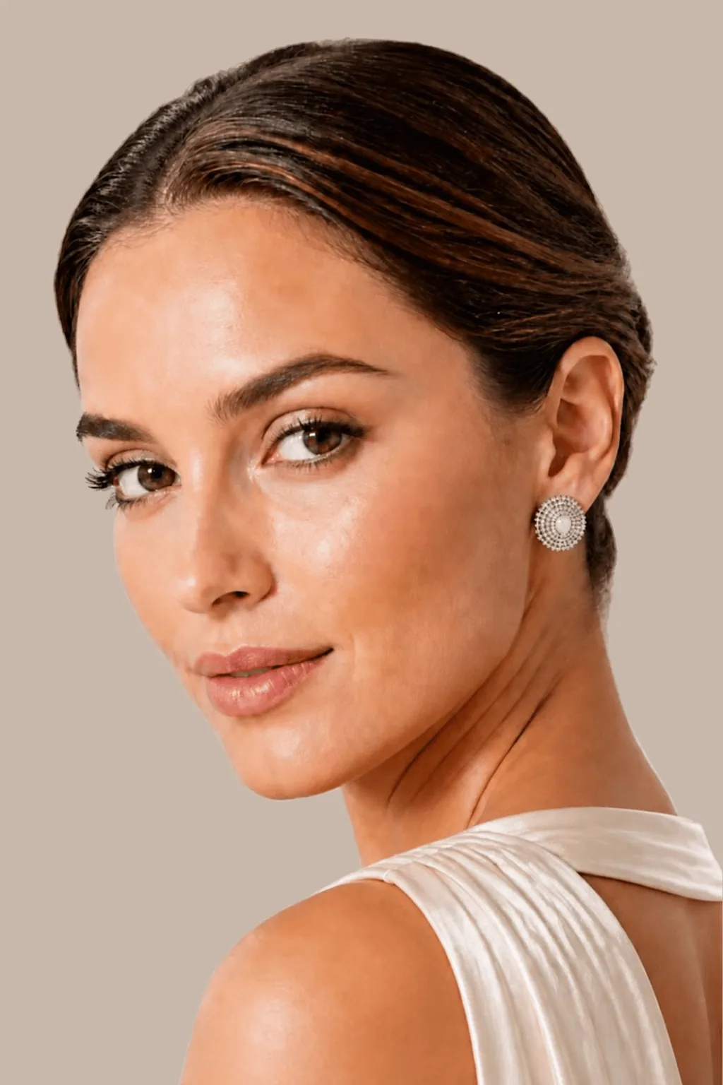 Layered Oval Crystal Stud Earrings - Champagne