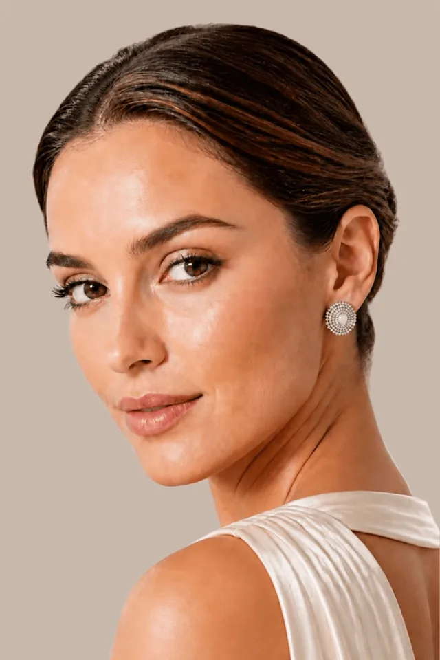 Layered Oval Crystal Stud Earrings